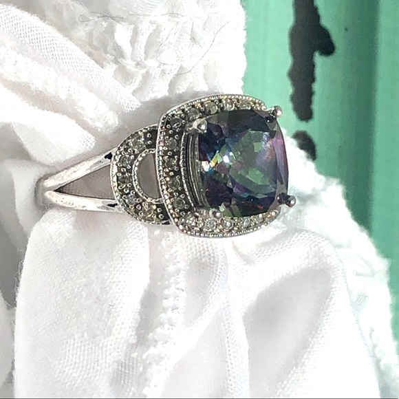 🛍SOLD🛍Rainbow Sapphire and Sterling Silver Ring - Picture 4 of 5